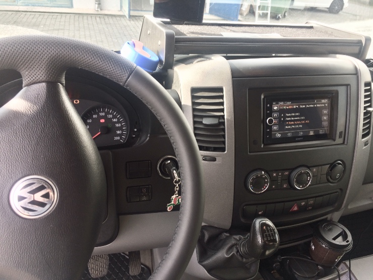 Volkswagen montáž 2DIN autorádia Xzent